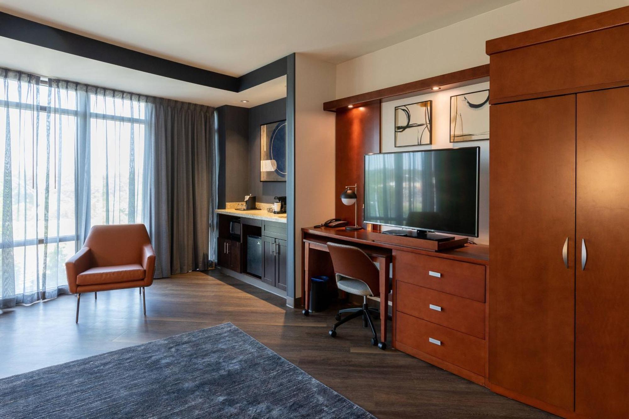 Hotel Courtyard By Marriott Midtown/rookwood Cincinnati